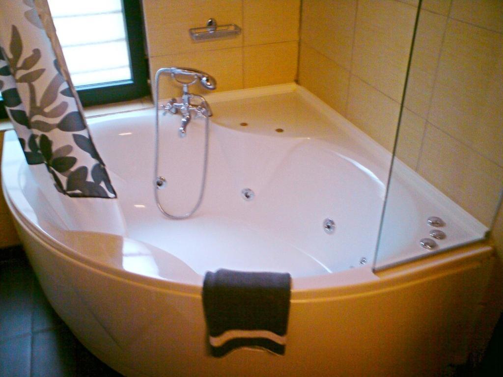 Vathyskia Guesthouse Kato Sinikia Trikalon Cameră foto